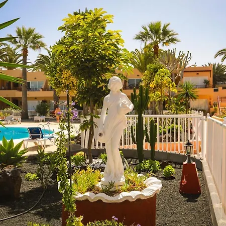 Апартаменты Las Dunas, Holiday Home Resort - Vv *